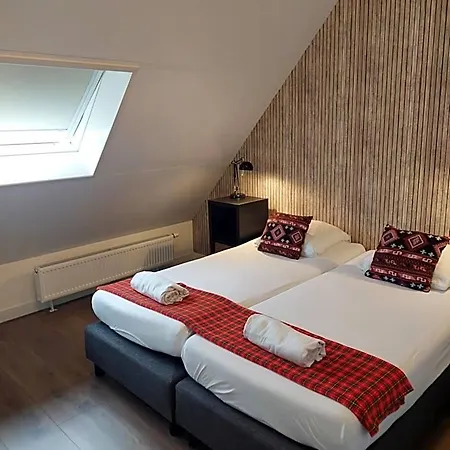 Museumkwartier Bed & Breakfast 3*